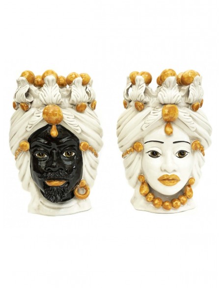 Coppia teste di moro in ceramica siciliana di Caltagirone re nero e regina bianca