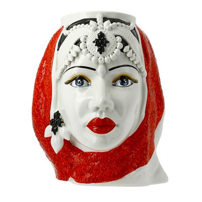 Testa di moro araba con foulard rosso